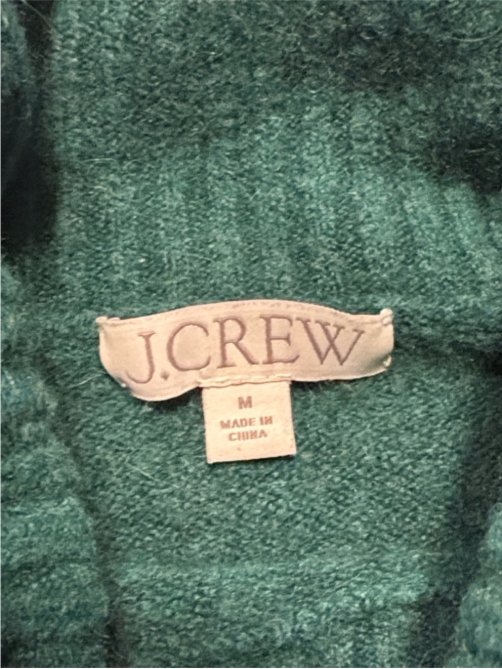 J. Crew Turtleneck Sweater in Supersoft Yarn Size Medium Green Oversized Fall - Picture 8 of 8